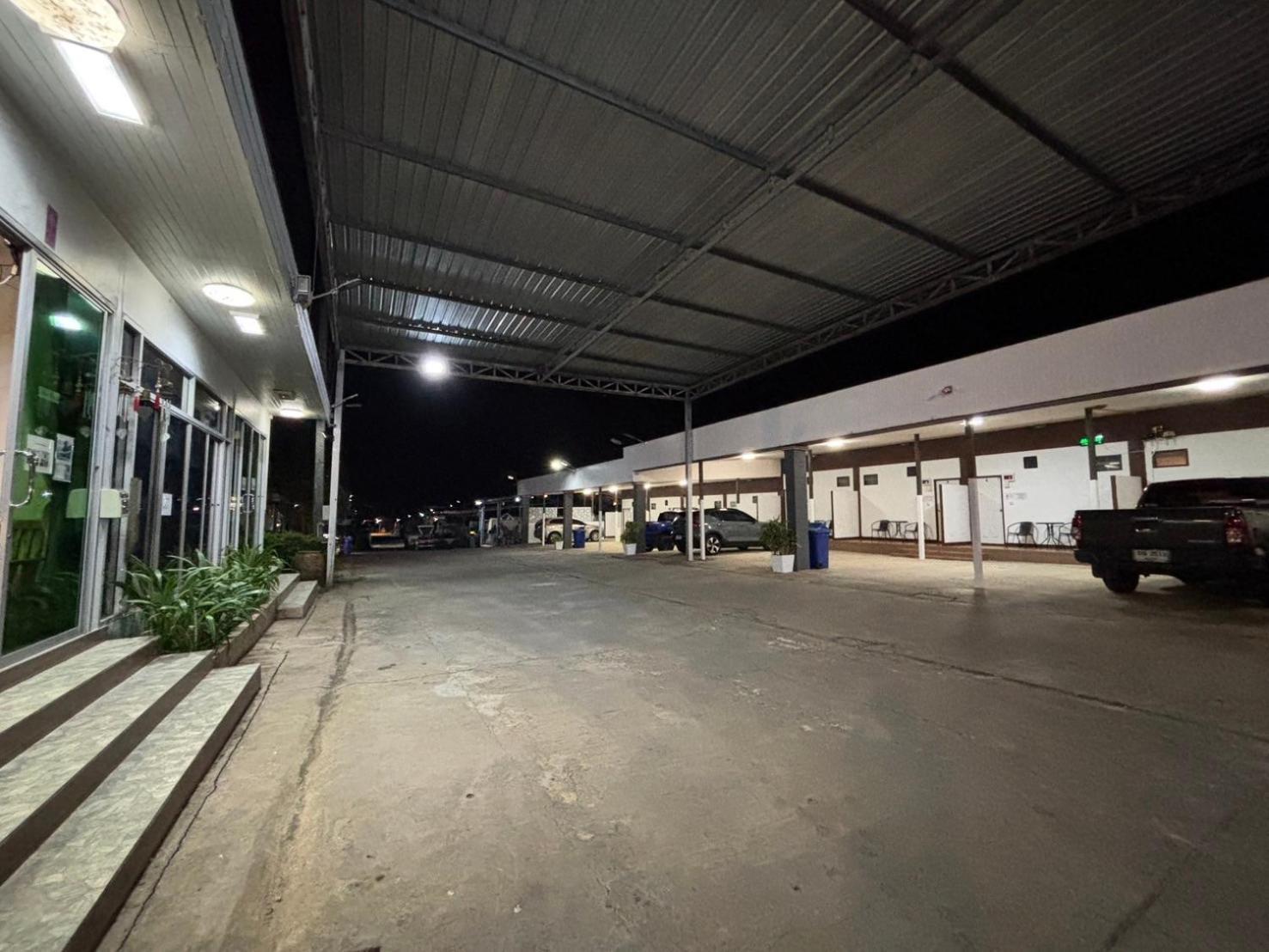 Garden Place Phetchabun Esterno foto