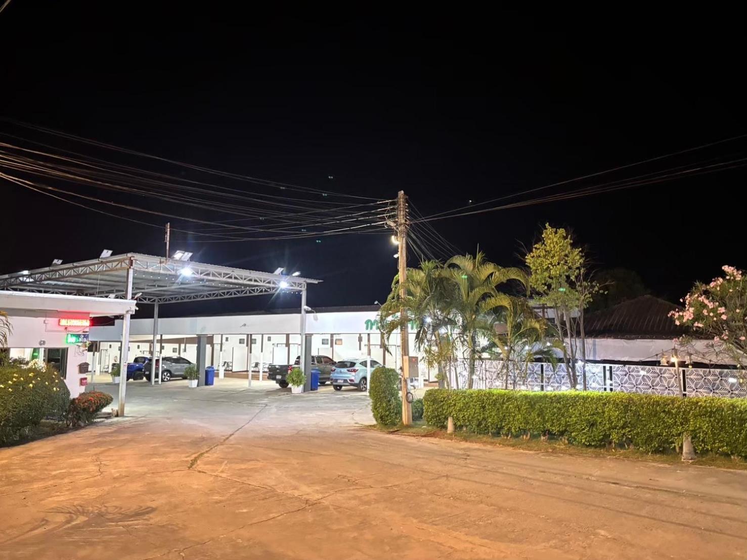 Garden Place Phetchabun Esterno foto